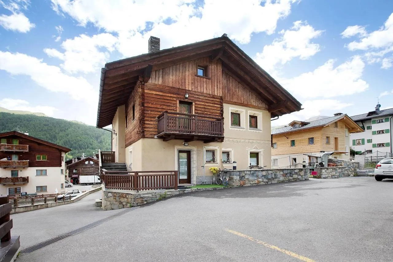 Apartment Ferienwohnung La Baitina App B Livigno